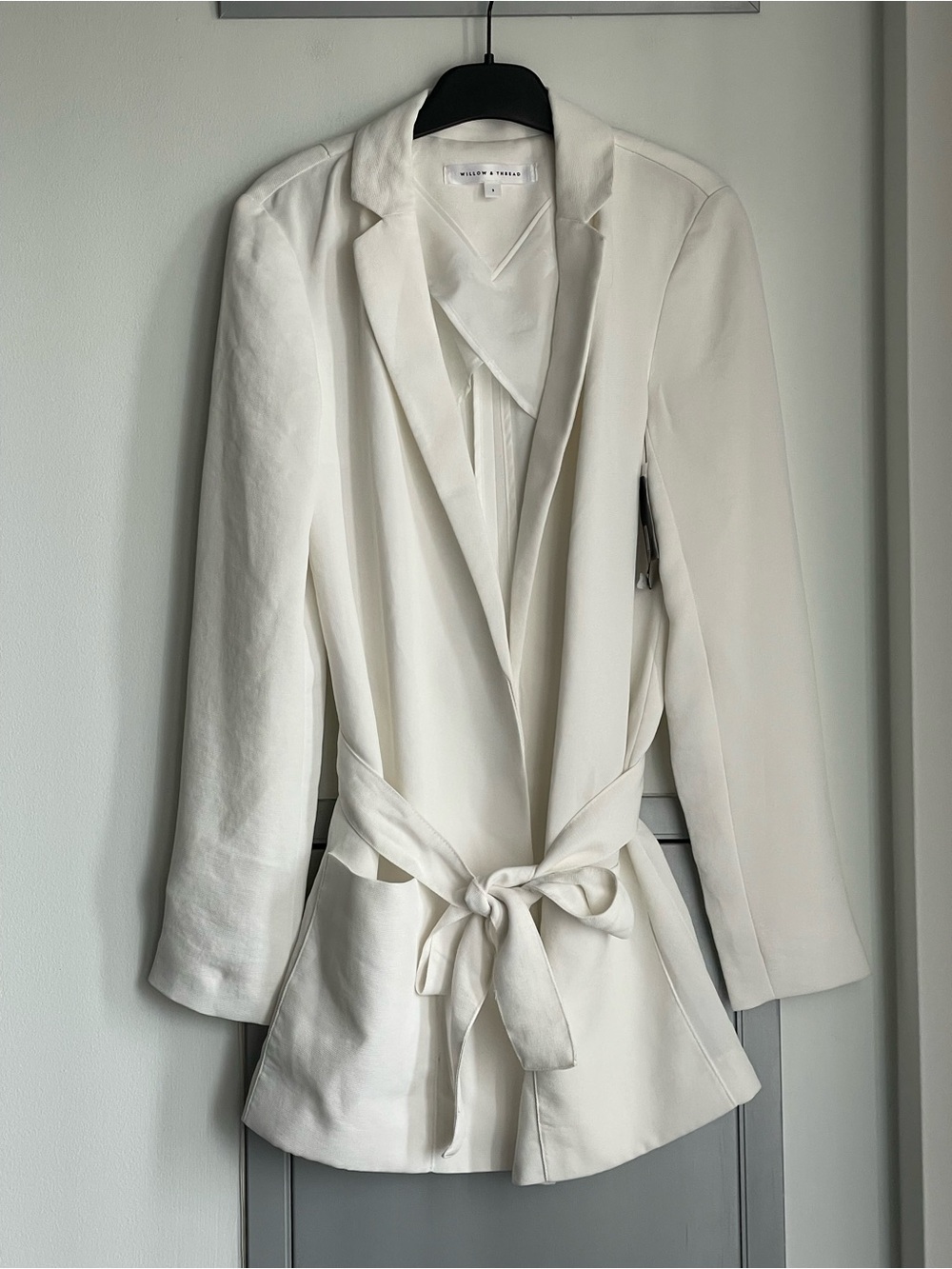 NWT WILLOW & THREAD $110 White Blazer Jacket With Tie-Waist